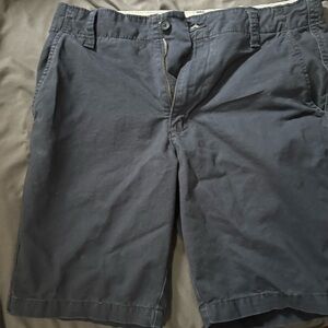 Old Navy Navy Blue Men’s Khaki Shorts, Waist 32